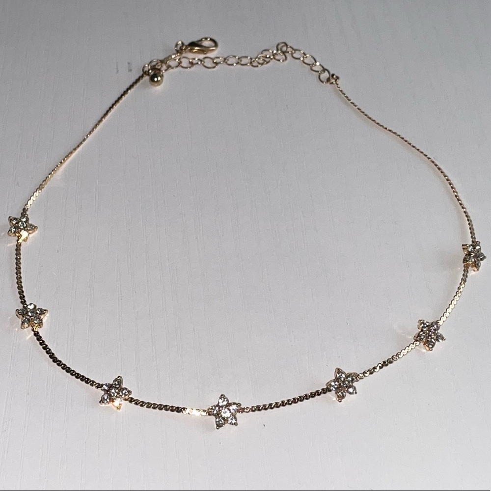 🆕 Rhinestone Floral Choker Necklace NWOT
